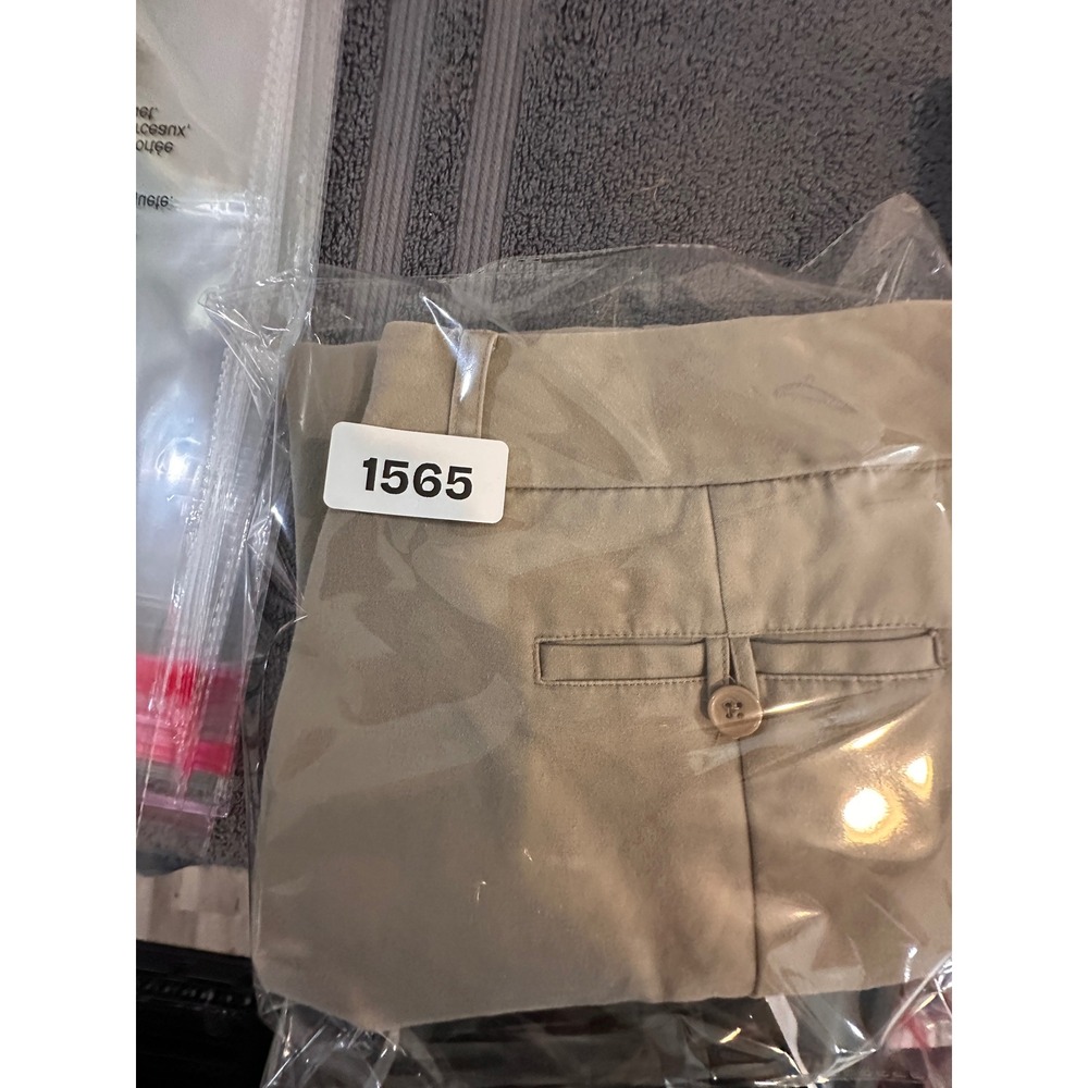 New York & Company Stretch Khaki Tan Straight Leg Trousers Womens Size 8 - Picture 12 of 12